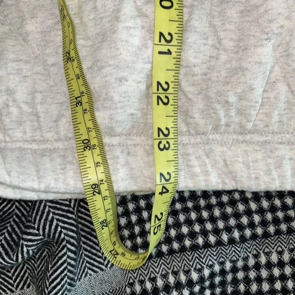 Old Navy quilted sweatshirt pull-over Size XXL - Picture 6 of 6